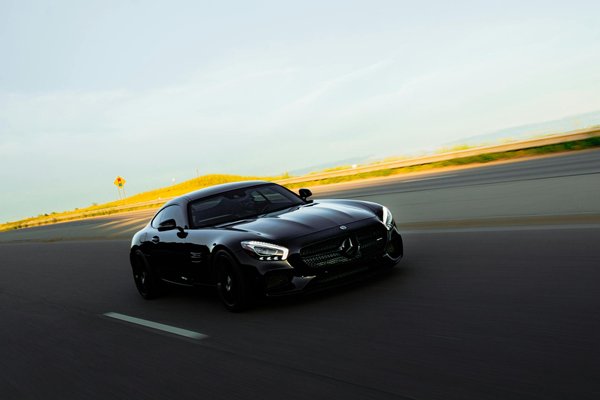 Leasing de la peugeot e-208 électrique : options et tarifs avantageux